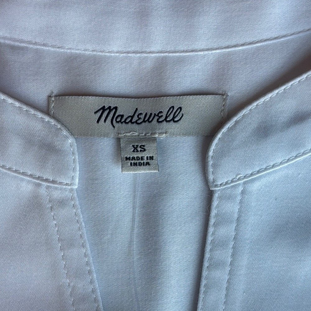 NWT Madewell White V neck Blouse Elegant and Timeless - Picture 4 of 10